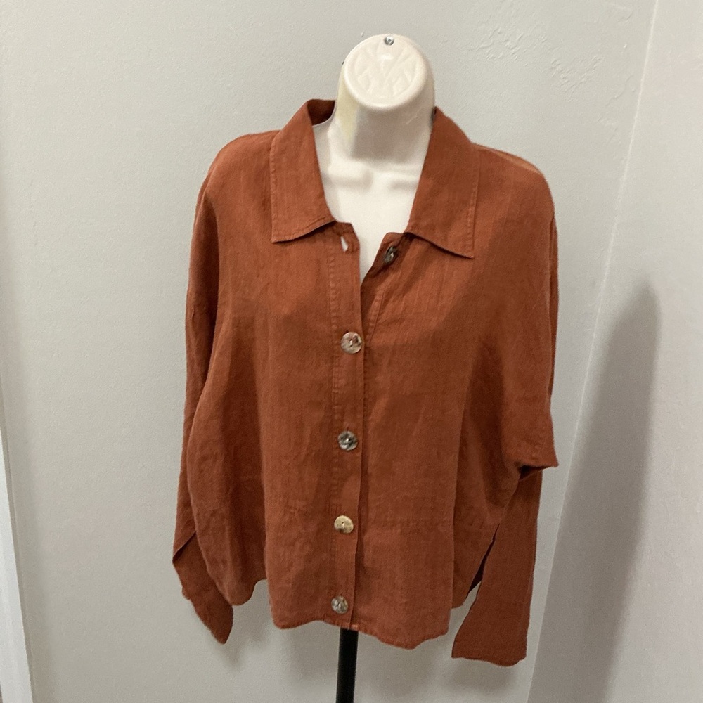 111 state linen blouse size large in rust colour